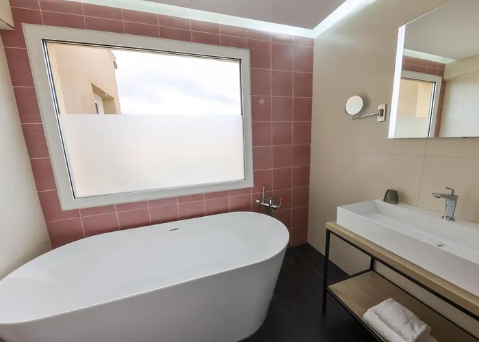 Onda Calvi (Corsica)