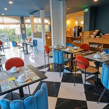 Onda 3* Calvi (Corsica)