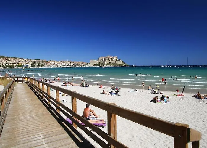 Onda 3* Calvi (Corsica)