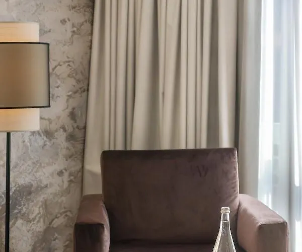 Onda Hotell Calvi (Corsica)